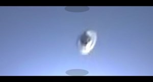 Arizona Skies UFO Caught on Camera