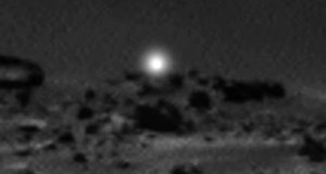 Odd Light Caught by Mars Curiosity Rover